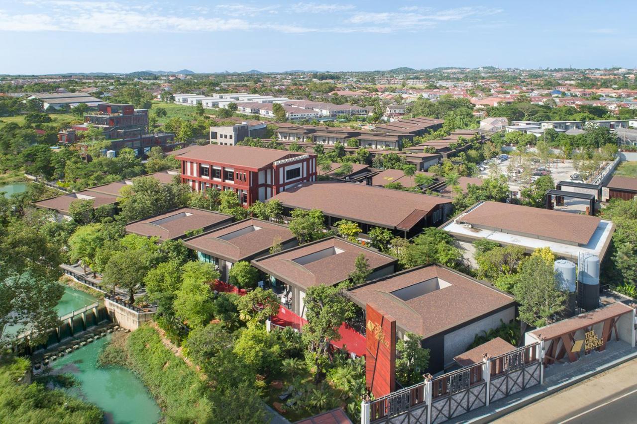 The Gems Mining Pool Villas Pattaya Nong Prue Exterior foto
